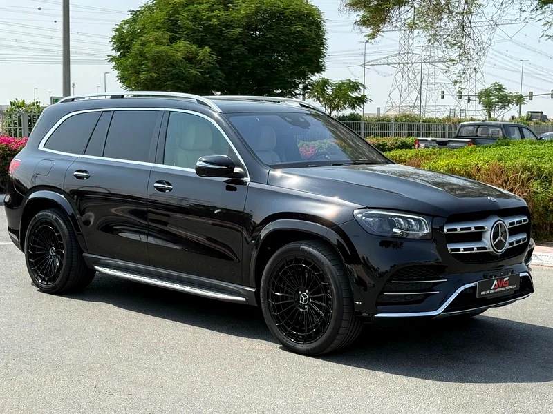 2021 Mercedes-Benz GLS-Class GLS 580 8 Cylinder White Black SUV Carbon Edition