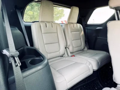 2013 Ford Explorer Ecoboost 6 Cylinders Petrol Engine Black White SUV