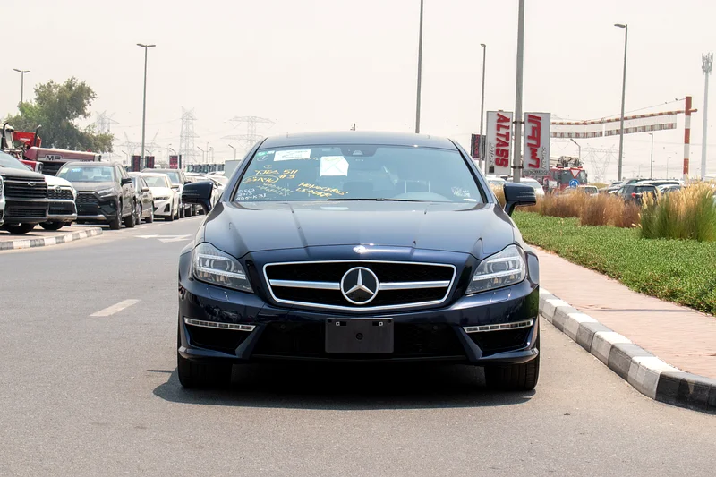 2013 Mercedes-Benz CLS-Class CLS 63 AMG 8 Cylinder Engine Blue Black