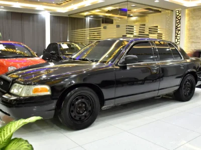 2011 Ford Crown Victoria LX 8 Cylinders Petrol Engine Black Grey Sedan