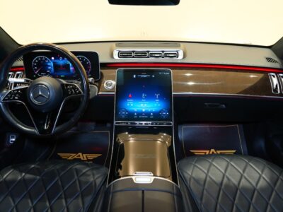 2021 Mercedes-Benz S 580 4Maticc 4.0-liter V8 Engine Grey Black AWD