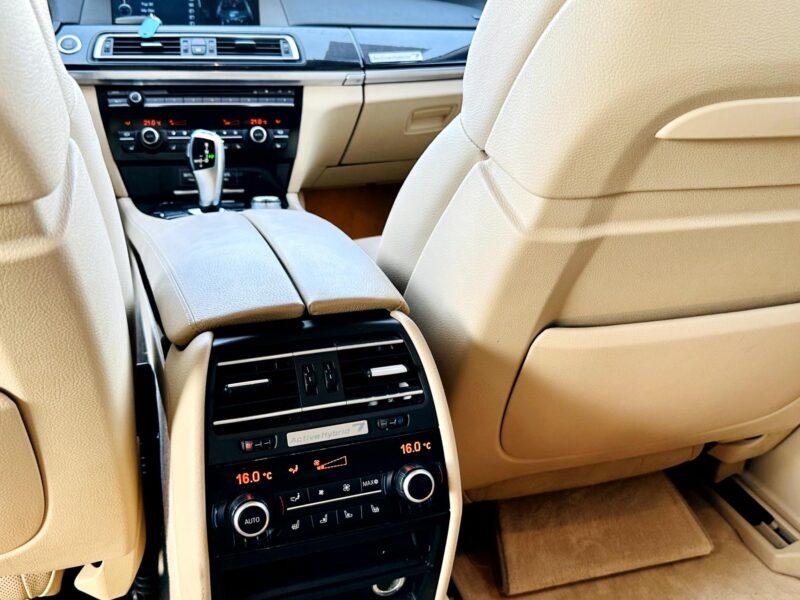 2010 BMW ActiveHybrid 7 twin-turbo V8 Engine Petrol Black Beige Sedan