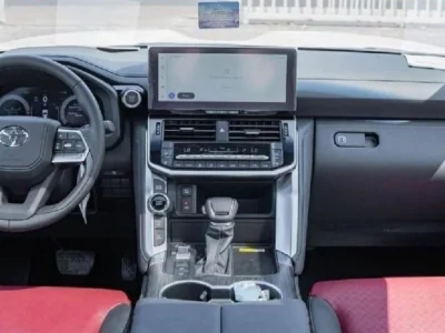 2026 Toyota Land Cruiser VXR 3.5L 6 Cylinder Engine Black Red GCC Specs