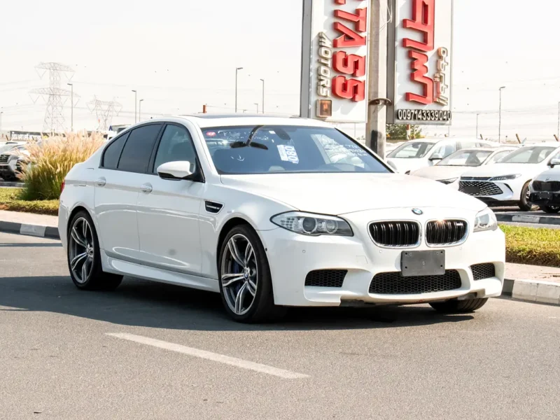 2012 BMW M5 Standard 8 Cylinders Engine White Black Sedan