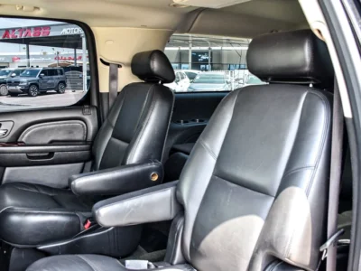 2011 Cadillac Escalade ESV 8 Cylinders Engine Black Sedan Super Clean Car