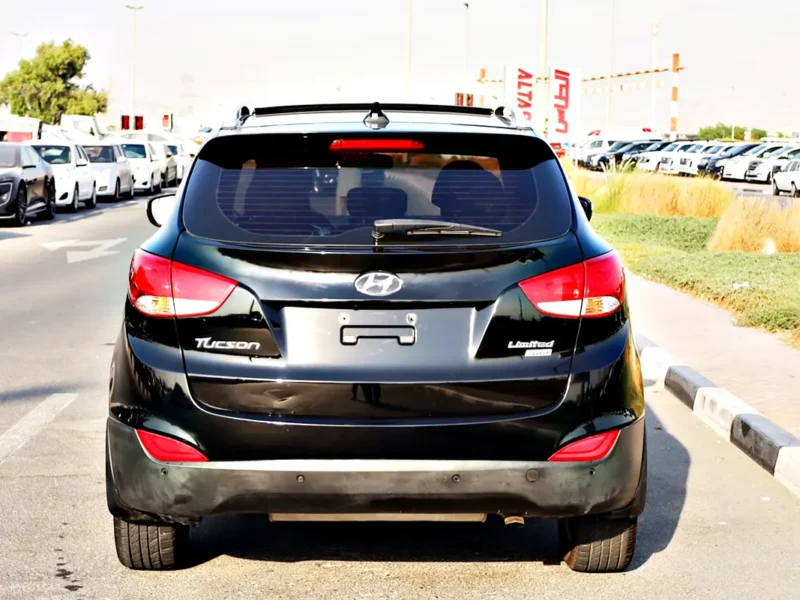 2015 Hyundai Tucson Limited 4 Cylinders Engine Black SUV GCC Specs