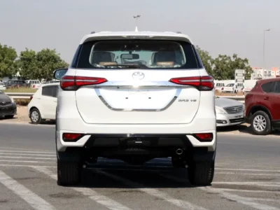 2025 Toyota Fortuner SR5 6 Cylinders Engine White Tan SUV GCC Specs