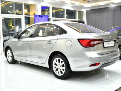 2024 MG MG5 Comfort 4 Cylinder Engine Silver Black Sedan GCC Specs