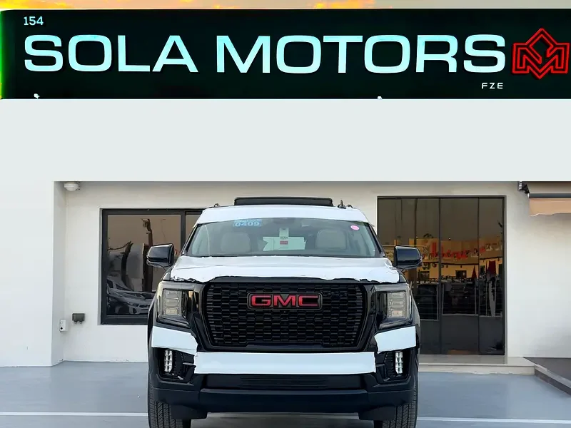 2024 GMC YUKON DENALI V8 Engine 6.2 litres AT Black Beige SUV GCC Specs