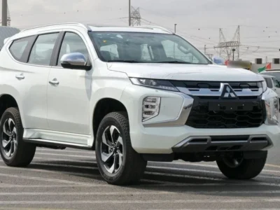 2025 Montero Sport 3.0L 4WD Petrol White Black GCC Specs