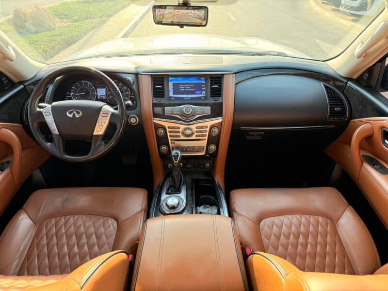 2019 INFINITI QX80 LUXE 4x4 5.6 litre V8 Cylinder Engine White Tan SUV Full Option