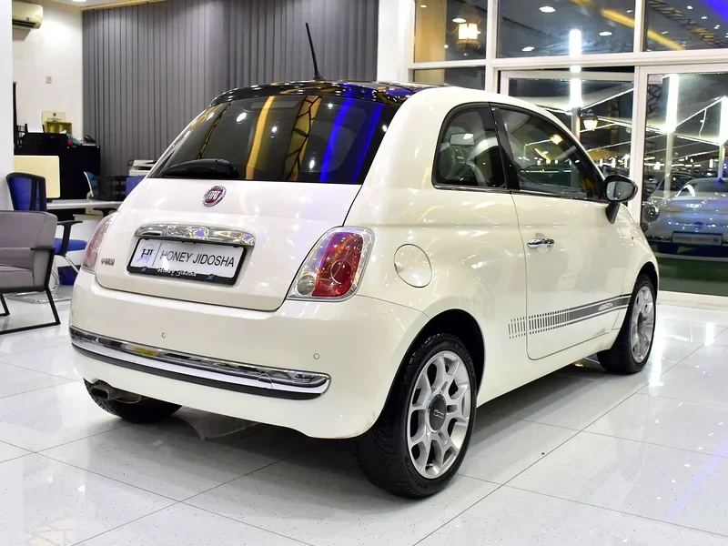 2015 Fiat 500 Lounge 4 Cylinders Engine White Red Hatchback GCC Specs