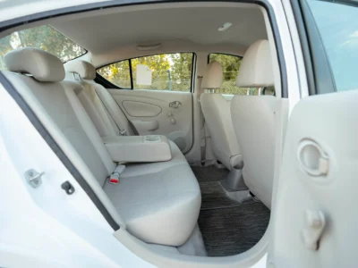 2022 Nissan Sunny SV FWD 4 Cylinder Engine White Beige GCC Specs