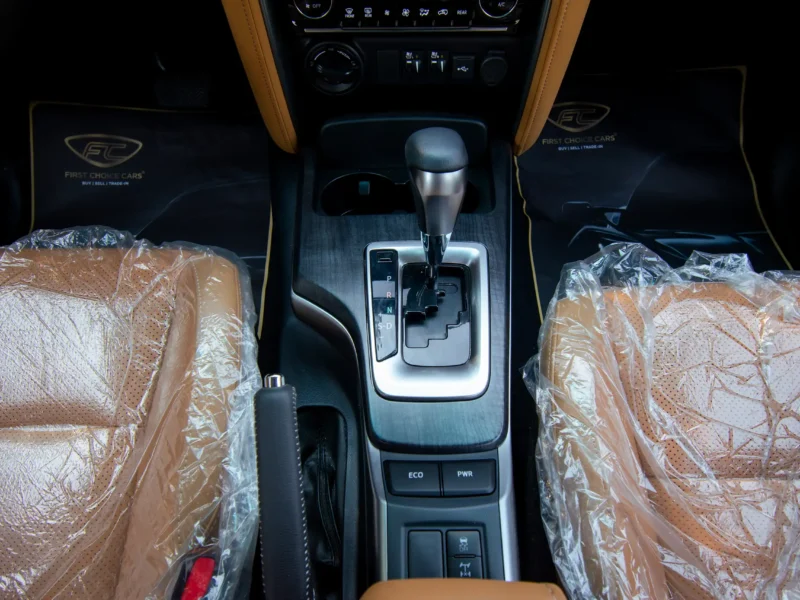 2024 Toyota Fortuner VXR 4.0L 6 Cylinders Engine Black Brown GCC Specs