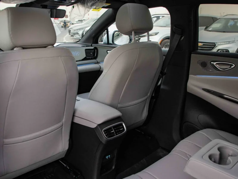 2025 BYD Sealion 06 DM-i NAVIGATE EDITION 0KM White Grey SUV