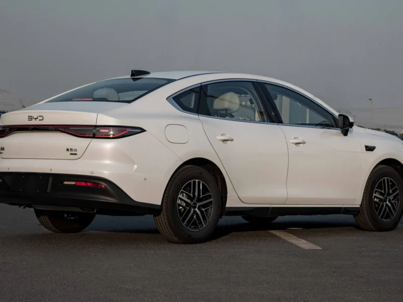 2025 BYD Seal 05 DM-i Hybrid PREMIUM EDITION 0KM White Grey Sedan