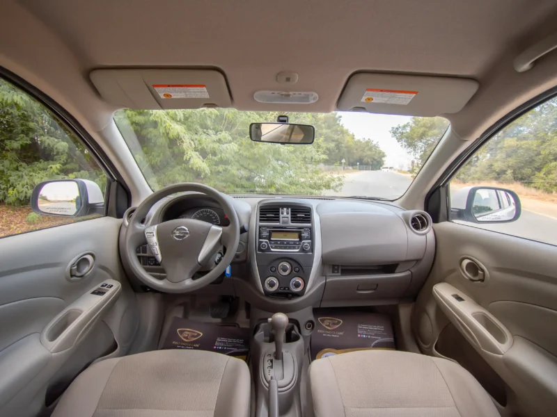2022 Nissan Sunny SV 1.5L 4 Cylinder Engine GCC Specs FWD White Beige