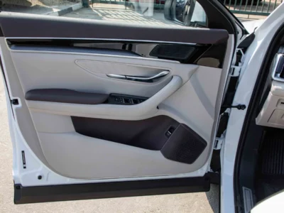 2025 BYD SONG PLUS DM-i HYBRID 0KM White Beige SUV