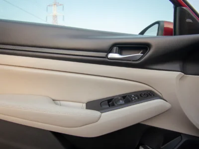 2022 Nissan Altima SV 4 Cylinders Engine Red Beige GCC Specs