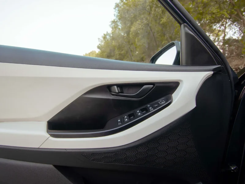 2022 Hyundai Creta Smart 4 Cylinder Engine Blue White GCC Specs