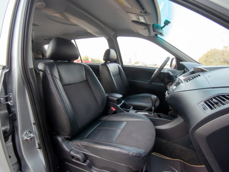 2020 CMC Z7 Standard 2.4L 4 Cylinders Engine GCC Specs Silver Black