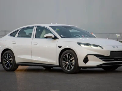 2025 BYD Seal 06 DM-i Hybrid PREMIUM EDITION SMART DRIVING 0KM White Grey