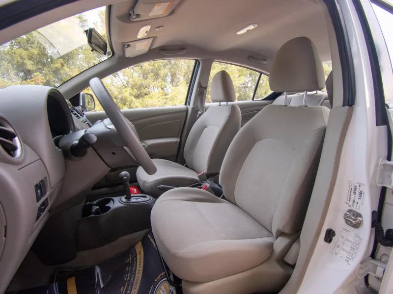 2022 Nissan Sunny SV 1.5L 4 Cylinder Engine White Beige GCC Specs FWD