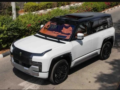 2025 Yangwang U8 Hybrid Yangwang U8 0KM White Orange SUV