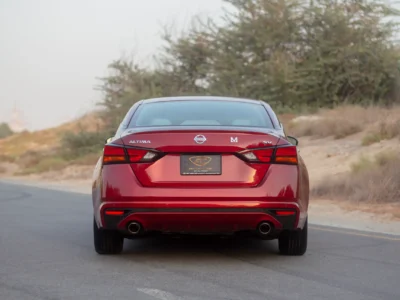 2022 Nissan Altima SV 4 Cylinders Engine Red Beige GCC Specs