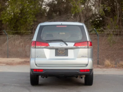 2020 CMC Z7 Standard 2.4L 4 Cylinders Engine GCC Specs Silver Black