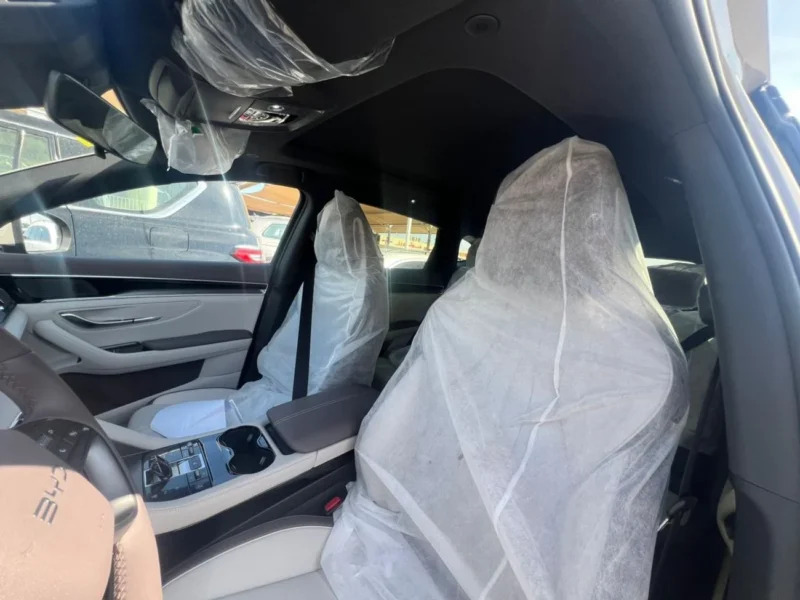 2025 BYD SONG PLUS 1.5 Liter 4 Cylinder Engine Hybrid Grey Black SUV