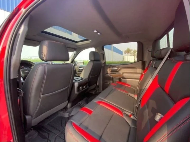 2021 Chevrolet Silverado Trail Boss Edition 5.3 L 8 Cylinders Engine Red Black Truck