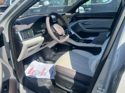 2025 BYD SONG PLUS 1.5 Liter 4 Cylinder Engine Hybrid Grey Black SUV