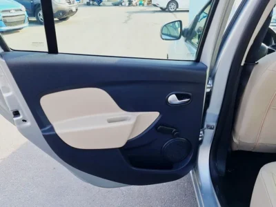 2020 Renault Symbol Other 4 Cylinder Petrol Engine Silver Beige Sedan GCC Specs