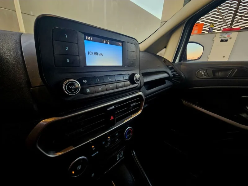 2021 Ford EcoSport GCC 1.5 Liters 4 Cylinders Petrol Engine White Black SUV