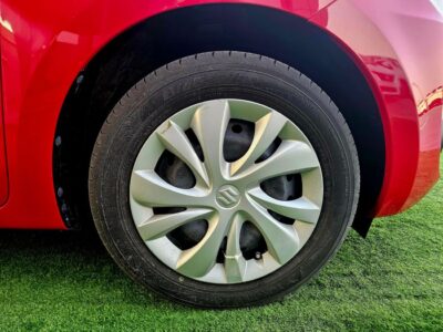 2023 Suzuki Swift1.2 Liter 4 Cylinder Petrol Engine Red Black Hatchback