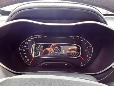 2022 Chevrolet Groove LT 4 Cylinder Petrol Engine Grey Black SUV GCC Specs