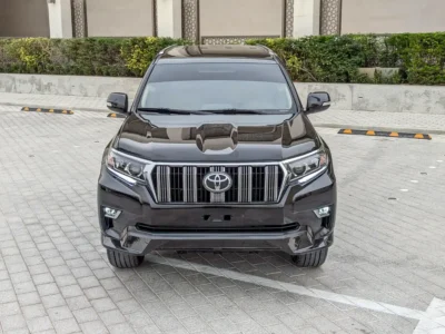 2018 Toyota Prado TXL 6 Cylinders Petrol Engine Black Beige SUV GCC Specs