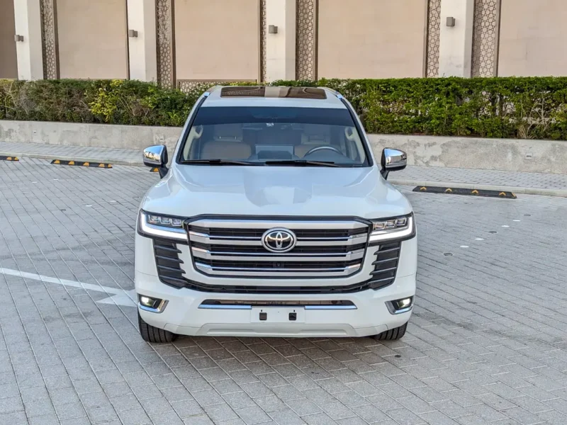 2014 Toyota Land Cruiser GXR TOP 6 Cylinders Petrol Engine White Beige SUV