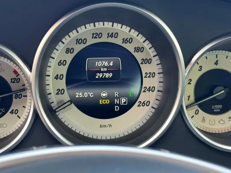 2017 Mercedes-Benz CLS-Class CLS 400 6 Cylinders Petrol Engine Silver Black Sedan