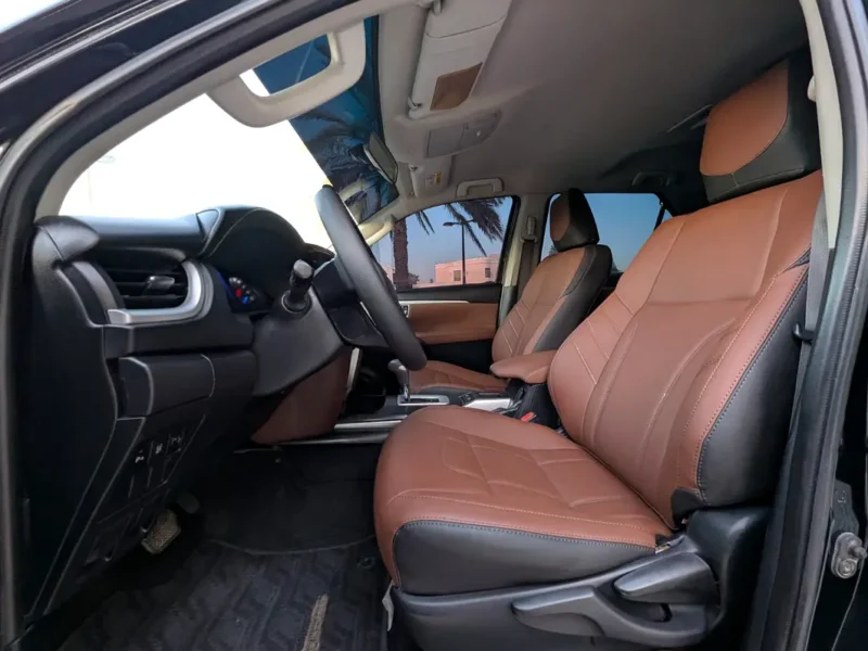 2017 Toyota Fortuner GXR 6 Cylinders Petrol Engine Black Brown SUV GCC Specs