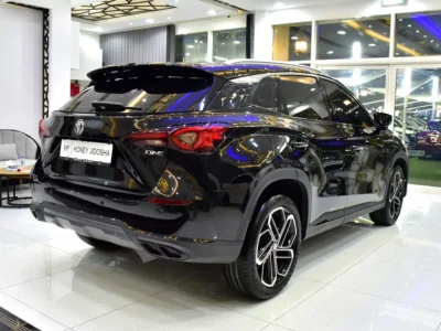 2024 MG One LUX 4 Cylinder Petrol Engine Black SUV GCC Specs