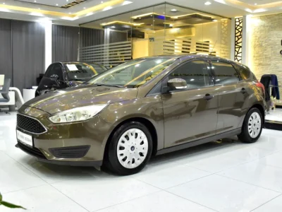 2017 Ford Focus S 4 Cylinder Petrol Engine Brown Black Hatchback GCC Specs