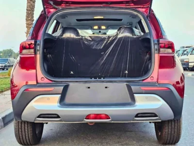 2023 Kia Sonet DUAL TONE 1.5L V4 Engine Red Beige SUV GCC Specs