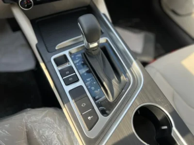 2026 CHERY ARRIZO5 1.5 Liter 4 Cylinder Petrol Engine White Black Sedan