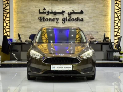 2017 Ford Focus S 4 Cylinder Petrol Engine Brown Black Hatchback GCC Specs
