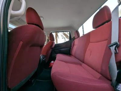 2022 Nissan Navara SE 4 Cylinder Petrol Engine White Red Pick Up Truck