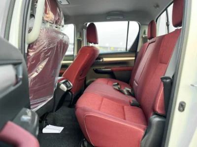 2026 Toyota Hilux 4x4 2.7L DC MT 6 Cylinders Petrol Engine White Red Truck