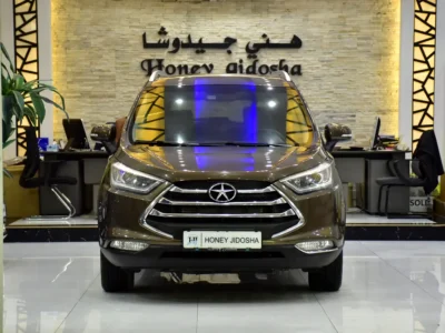 2019 JAC S3 Luxury 4 Cylinder Petrol Engine Brown Black Crossover GCC Specs