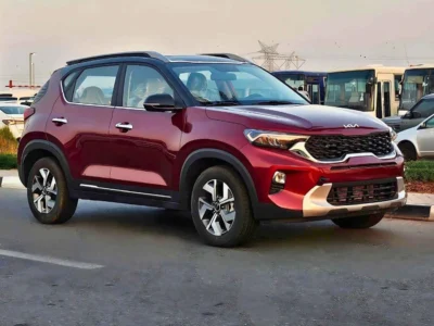 2023 Kia Sonet DUAL TONE 1.5L V4 Engine Red Beige SUV GCC Specs